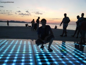Saludo al sol en Zadar