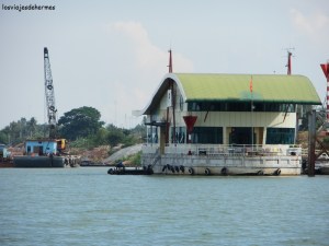 Caseta vietnamita del puesto fronterizo