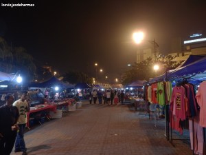 Mercado nocturno de JB