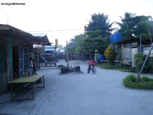 Otra vista de la vida diaria en Mabul