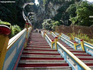 Interminable escalera