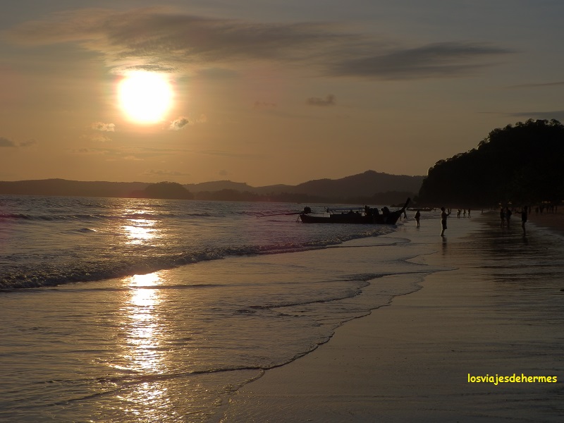 Puesta de sol desde la playa