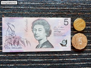 Dólares australianos