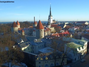 Vista soleada desde Toompea